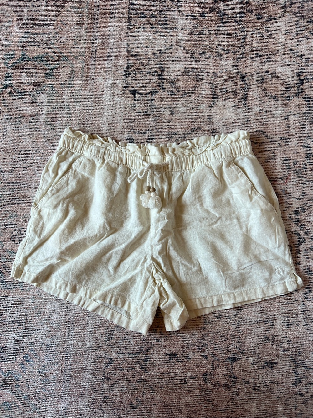 Hang Ten Women's High-Waist Drawstring Shorts in Off-White